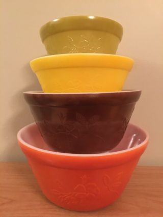Federal Glass Blossom Bowl Set Embossed Flower Brown Green Orange Yellow Vintage