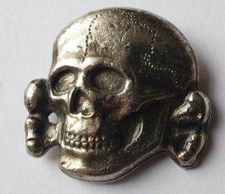 Vintage Skull & Crossbones Cast Metal Badge By Poker Totenkopf Biker Black Metal