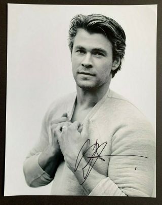 Black & White Photo Signed By Chris Hemsworth,  With,  11 " X14 "