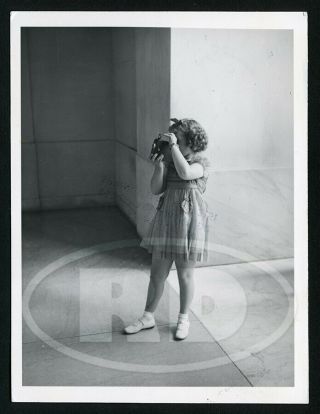 Vintage Scarce 4x5 Candid Photo - Shirley Temple At Lincoln Memorial Dc 1938