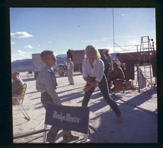 Marilyn Monroe Rare On Set The Misfits Director Chair Vintage 35mm Transparency