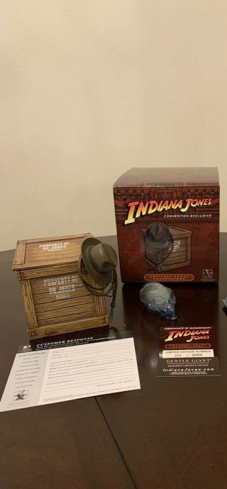 Gentle Giant Convention Excl.  Indiana Jones Artifact Crate Paperweight 663/3000