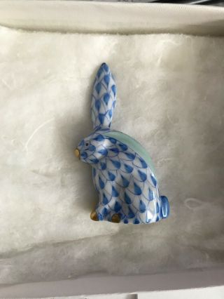 Herend Figurine - Bunny/ Rabbit One Ear Up 5325 - Blue Fishnet