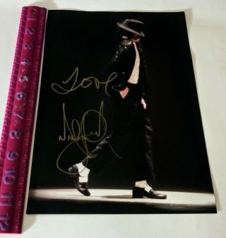 Michael Jackson Signed Photo Page Michael Jackson 8x11 Autograph