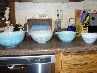 Vintage PYREX Amish Butterprint Turq.  Nesting Cinderella 4 Pc Mixing Bowl Set 2