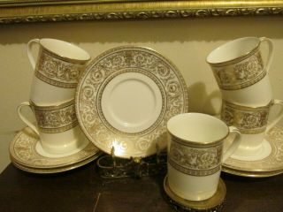 Royal Doulton England Sovereign Set Of 5 Demitasse Expresso Cup And Saucer Gold