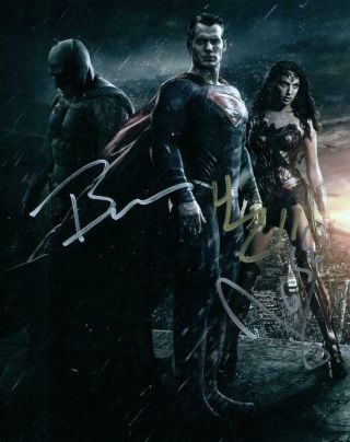 Ben Affleck Gal Gadot Cavill Signed 8x10 Picture Autographed Photo