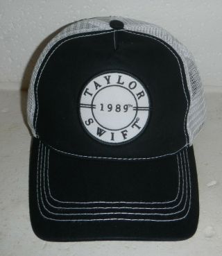 Taylor Swift T.  S.  The 1989 World Tour Black & White Snapback Baseball Hat Cap