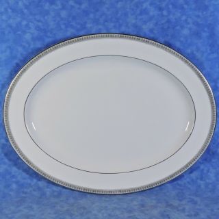 Royal Doulton Ravenswood Fine Bone China 16 " Oval Serving Platter - Euc