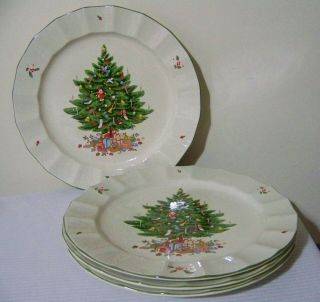 Studio Nova Holiday Season Dinner Plates Set Of 4 Vintage Christmas Tree Holly