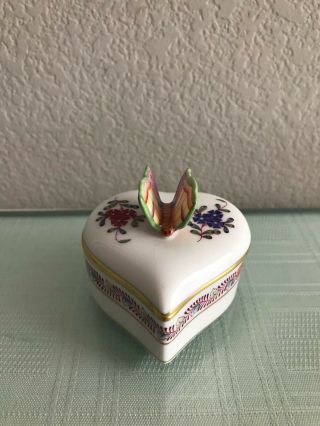 Herend Porcelain Queen Victoria Butterfly Heart Trinket Box Lid Handle 2003
