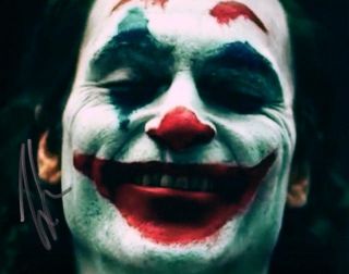 Joaquin Phoenix Joker Signed 8x10 Picture Photo Autographed Includes