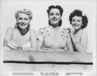 1945 Pin Up Girl Hollywood Studio Photograph Lana Turner 149