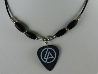 Linkin Park Chester Bennington Lp Logo Signature Guitar Pick Necklace