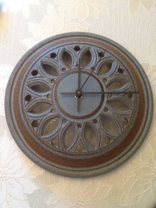 1988 Wishon Harrell Pottery Clock 10 1/2 " Diameter Made In Muncie,  Indiana