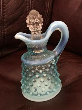 Vintage Fenton Blue Opalescent Art Glass Hobnail Small Cruet With Stopper 4.  75”