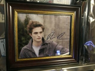 Robert Pattinson Twilight Signed Framed 8x10 Photo Autograph