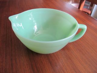 Vintage Fire King Jadeite Mixing Batter Bowl With Handle And Spout H46