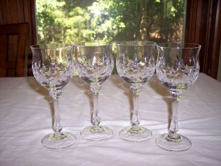Set Of 4 Mikasa Versailles 7” Wine Glasses