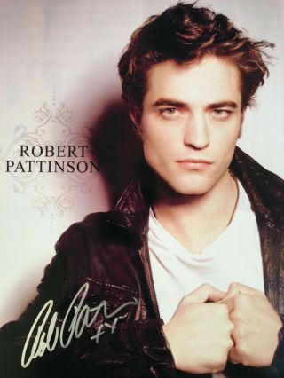 Twilight Robert Pattinson Signed Autographed 8x10 Photo Vampire Eclipse