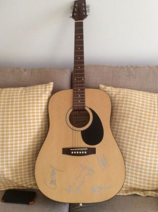 Oasis Signed Acoustic Guitar With Photo Signing