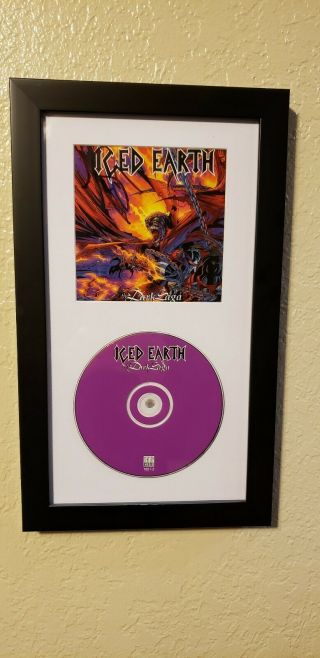 Iced Earth Autographed & Framed The Dark Saga Cd Rock Memorabilia Heavy Metal
