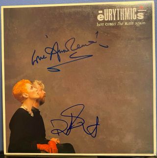 Annie Lennox & Dave Stewart Signed Eurythmics Here Comes The Rain.  12 " Album Lp