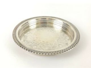 Vintage Wm Rogers Silver Plated Round Reticulated Cocktail Tray 670