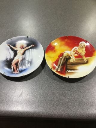 Set Of 2 Marilyn Monroe Collector Plates