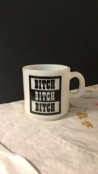 Vintage Federal White Milk Glass Bitch Mug Cup Coffee Cup Sml 12 A,