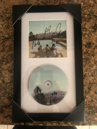 Jonas Brothers Happiness Begins Cd W/ Full - Band Signed Booklet And Framed