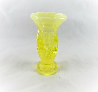 Fenton Topaz Opalescent Beggar Hand Vases Yellow Glass