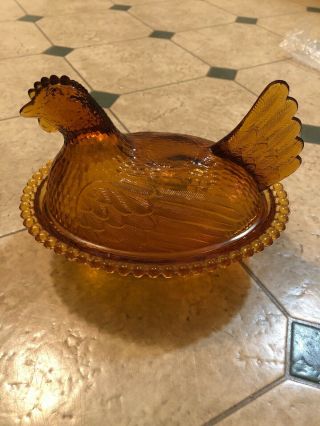 Vintage Indiana Amber Glass Nesting Hen Chicken Covered Dish Lid Beaded