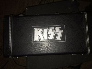 2001 Kiss The Box Set In Mini Guitar Case 5 Cds With Book