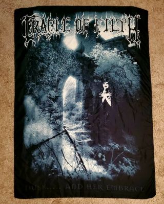 Cradle Of Filth - Dusk And Her Embrace - Banner Flag Poster