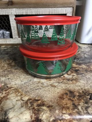 Pyrex 4 Cup Christmas Tree Storage Bowls
