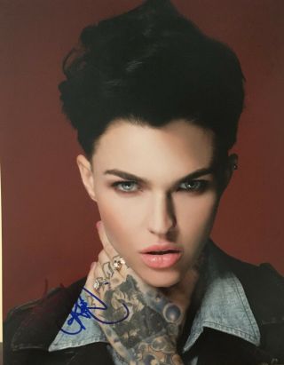 Ruby Rose Batwoman Model Actress Signed 8x10 Autographed Photo E1