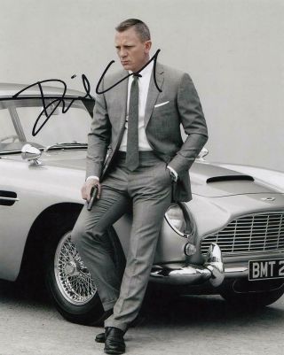Daniel Craig Signed 8x10 Photo James Bond/007