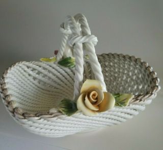 Vtg Italian Capodimonte Style Porcelain Rose Basket Applied Flowers 7.  5 "