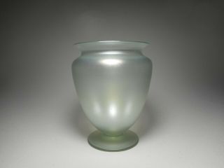 Steuben Silvery Green Verre De Soie Antique Blown Art Glass Cabinet Vase 938