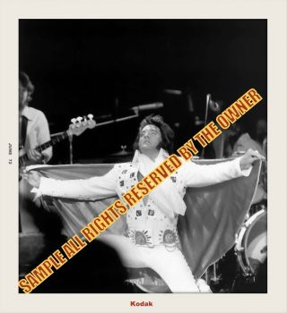 Elvis Presley 1972 Madison Square Garden 2 Cape Open Photos 5x6 Set Look