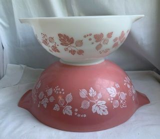Vintage Pyrex Pink Gooseberry Set 2 Cinderella Mixing Bowls 443 444