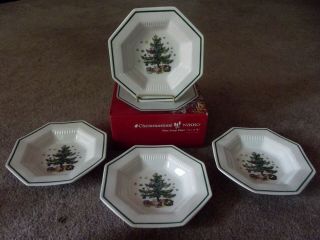 (4) Rimmed Soup Bowls Plates,  Nikko Christmastime Christmas Time Tree New/box