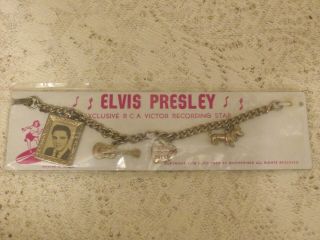 Elvis Presley Charm Bracelet W/baggy & Still On The Card