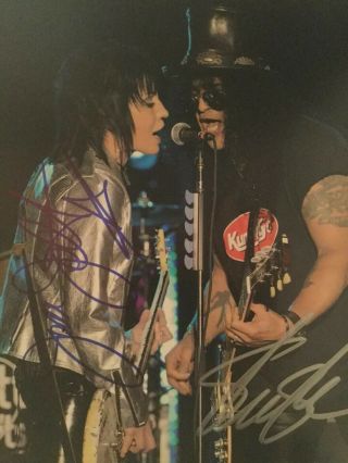 Joan Jett & Slash (g&r) Hand Signed Autographed 8 X 10 Photo W/coa