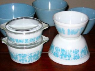 2 Pyrex Amish Butterprint Turquoise Nesting Mixing Bowls 2 Casserole W/lids