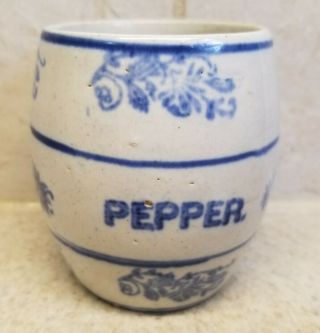 Brush Mccoy Pottery Wildflower Blue And White Stoneware Small Pepper Jar 3 1/4 "