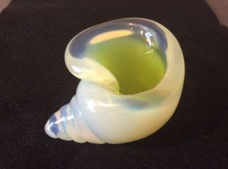 Attractive Vintage Murano Vaseline /opalescent Style Art Glass Cornucopia Shell