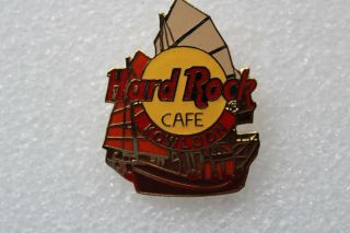 Hard Rock Cafe Kowloon Chinese Junk Boat