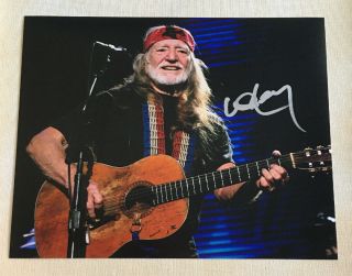Country Music Legend Willie Nelson Signed Autographed 8x10 Photo